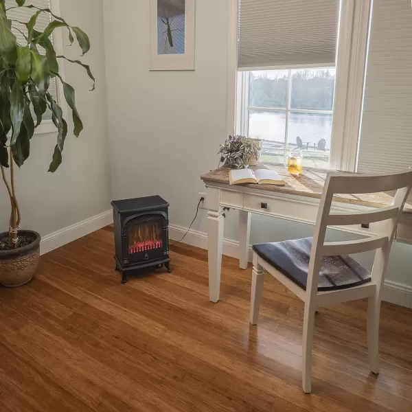 Comfort Zone Electric Fireplace Space Heater, Traditional Warm Stove Style, Realistic 3D Flame Effect, Adjustable Thermostat, &amp; Overheat Protection, Ideal for Home, Bedroom, &amp; Office, 1,500W, CZFP4