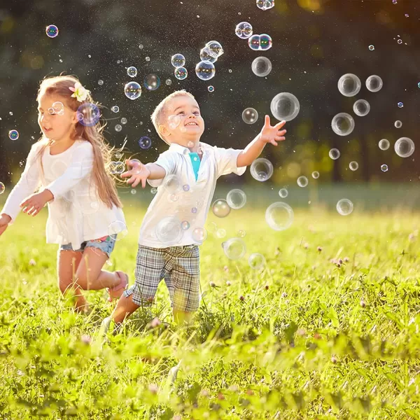 JOYIN Bubbles Bottle 12 Pack 5 oz Party Favor for Kids Bulk Bubble Solution Blowing Wand 2 Dozen Party Supplies Outdoor Toys Wedding Party Summer Celebration Birthday Fun Gift