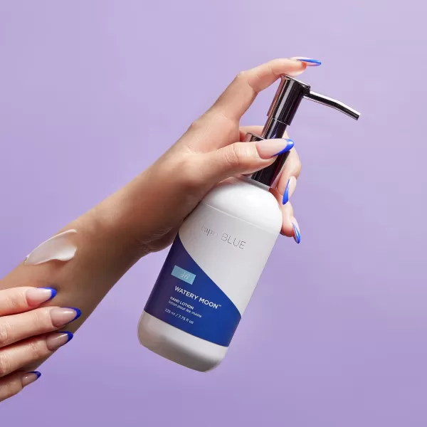 Capri Blue Signature Lotion  6 Fl Oz  VolcanoWatery Moon