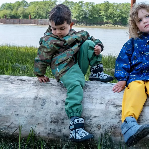 imageJAN ampamp JUL ToastyDry WaterResistant Winter Boots for ToddlersToastydry Bear