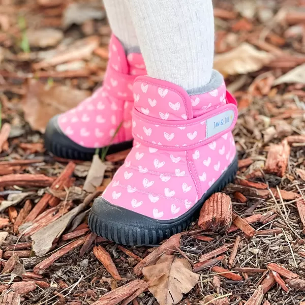 imageJAN ampamp JUL ToastyDry WaterResistant Winter Boots for ToddlersToastydry Pink Rainbow