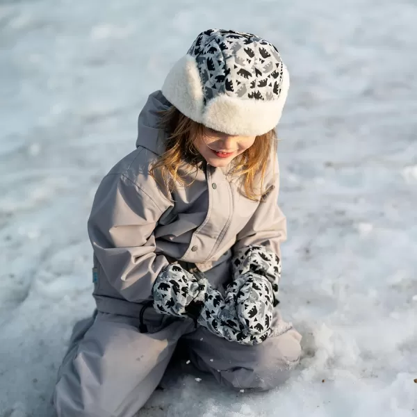 imageJAN ampamp JUL Boys StayOn Snow Mittens Waterproof InsulatedNo Thumb Bear Cub Rated 15 