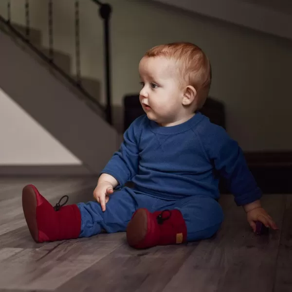 imageJAN ampamp JUL Fleece Cozy Booties for Babies and ToddlersMaroon