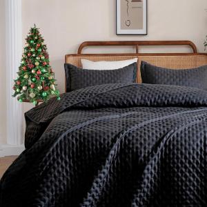 imageDOWNCOOL Black Twin Quilt Set 2Pcs Ultrasonic Process Leaf Texture Pattern Twin Quilt Bedding Set Soft Lightweight Bedspread Coverlet All Season Quilt Twin Size68quotx86quot ampamp 1 Pillow Sham02 Black
