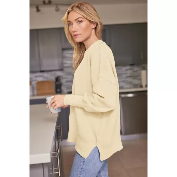 LILLUSORY Women's Crewneck Batwing Long Sleeve Sweaters 2023 Fall Oversized Ribbed Knit Side Slit Pullover Tops