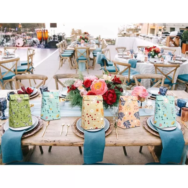 OurWarm PartyTalk 48pcs Floral Party Favor Bags Watercolor Flowers Paper Gift Bags Goodie Candy Treat Bags with Thank You Stickers for Wedding Birthday Baby Shower Tea Foral Party DecorFloral