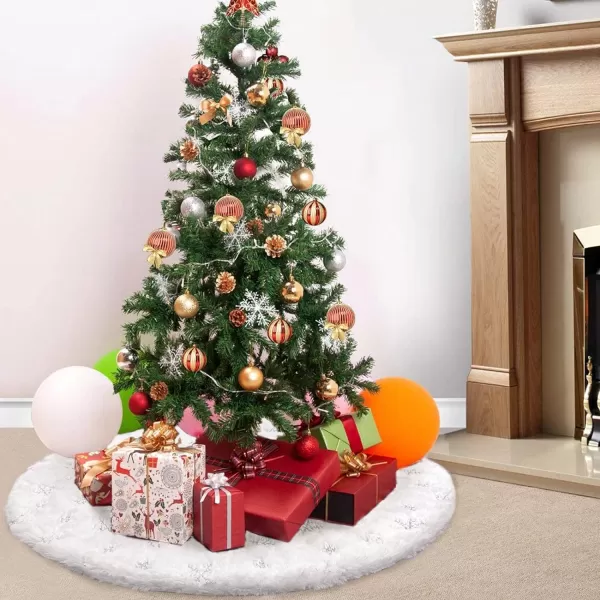 OurWarm 48 Inches Christmas Tree Skirt White Luxury Faux Fur Tree Skirt with Gold Snowflakes Super Soft Thick Plush Tree Skirt for Xmas Party Home DecorationsSilver