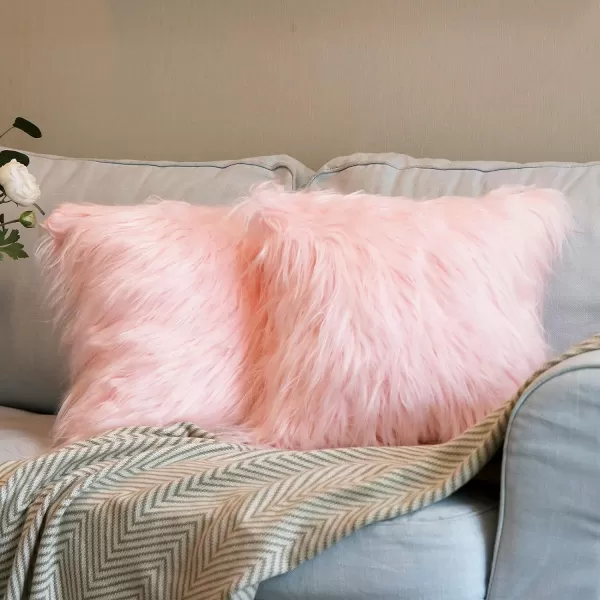OurWarm Set of 2 White Fur Throw Pillows Fluffy Pillow Covers 18x18 Faux Fur Pillow Covers Luxury Series Merino Style Decorative Pillows Case for Living Room Couch Bedroom Car Home DecorPink 1818 inches