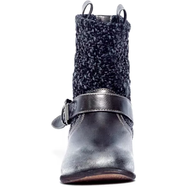Muk Luks Womens MEEAH Short Buckle BootDistressed Black