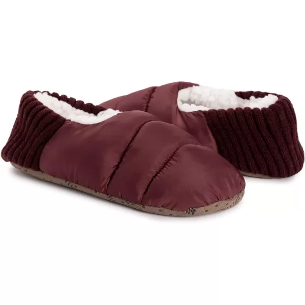 MUK LUKS UnisexAdult Quilted Bootie SlippersOxblood