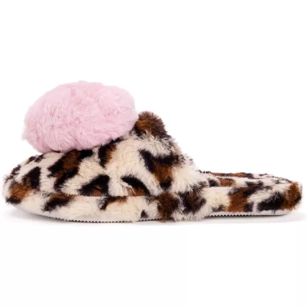 Betsey Johnson Womens Slip on SlipperBetsey Johnson Womens Slip on Slipper