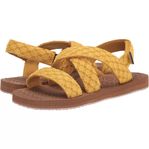 LUKEES by MUK LUKS Womens Sand Games SandalsYellow