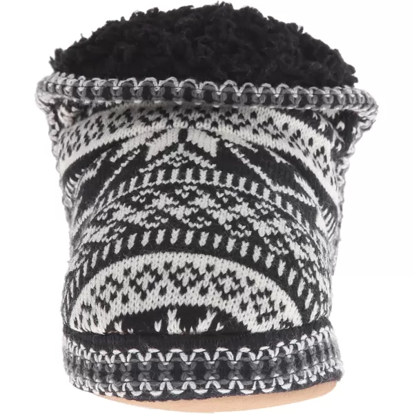 MUK LUKS Womens Amira Short Slipper BootieBlackWhite