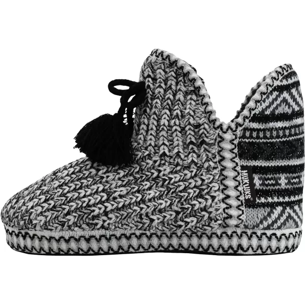 MUK LUKS Womens Amira Short Slipper BootieBlackWhite Boho