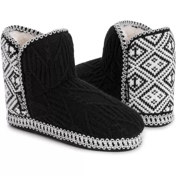 MUK LUKS Womens Leigh SlippersWhiteBlack