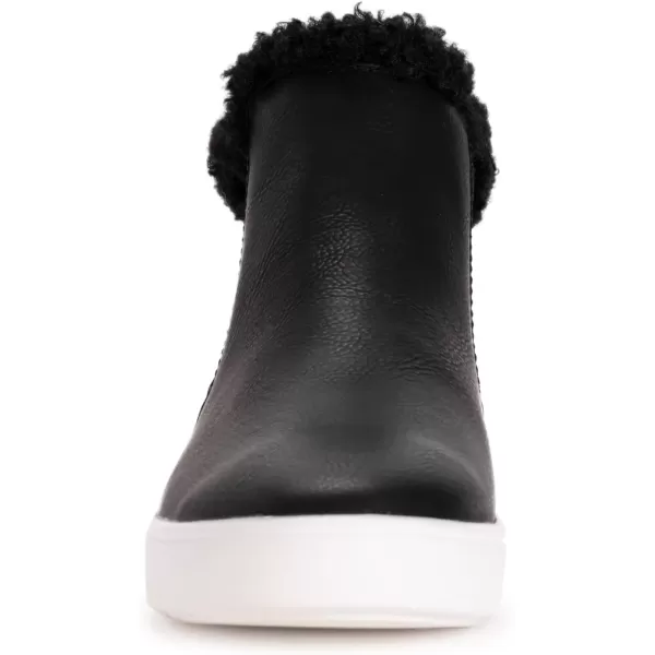 MUK LUKS Womens Montana Blue Sky BootsBlack