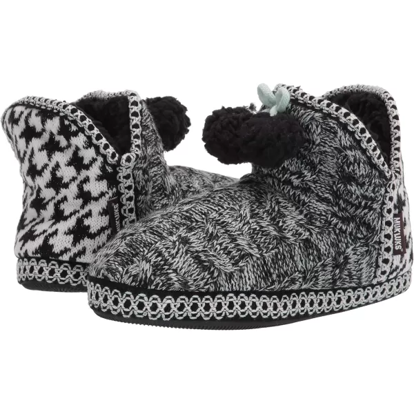 MUK LUKS Womens Pull on SlipperBlackMint