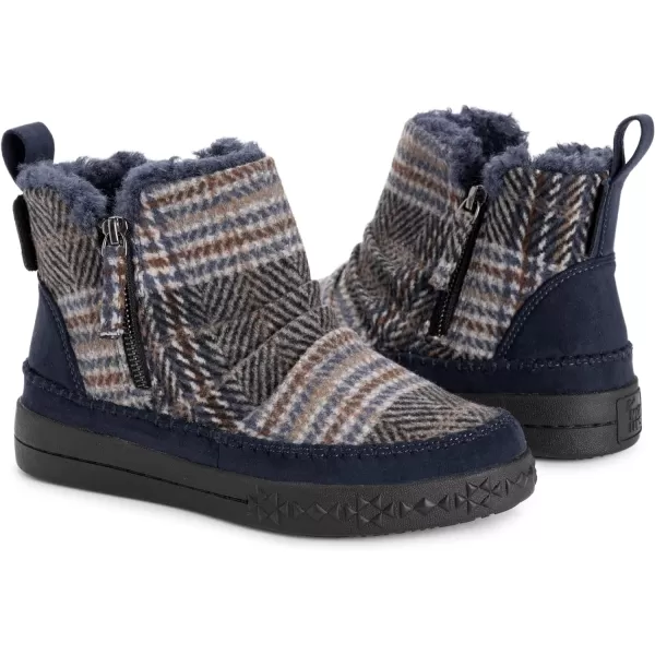 MUK LUKS Womens Street Richmond BootsNavy Plaid