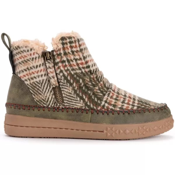 MUK LUKS Womens Street Richmond BootsOlive Plaid