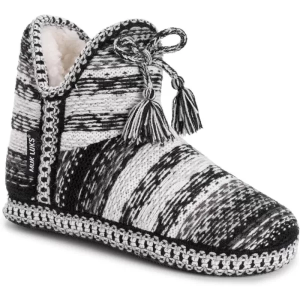 MUK LUKS Womens Amira SlippersBlackWhite