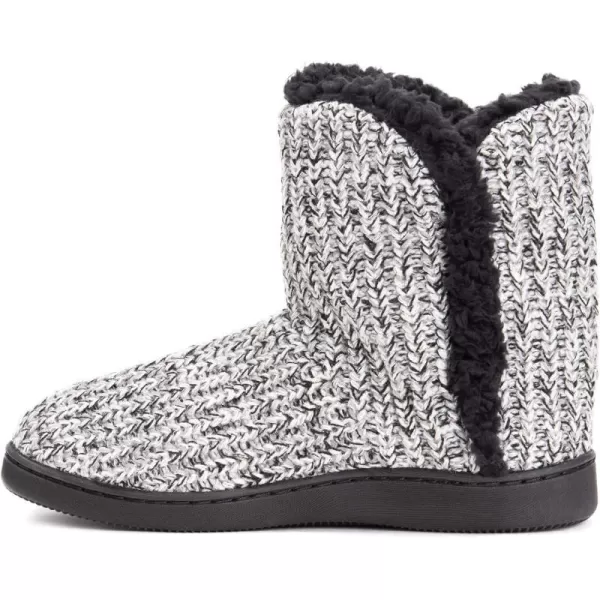 MUK LUKS Womens Cheyenne SlippersLight Grey