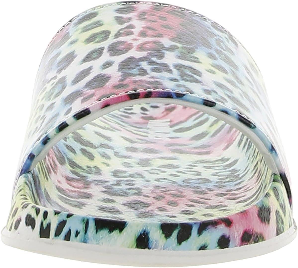 imageMUK LUKS womens Pool PartyNeonleopard