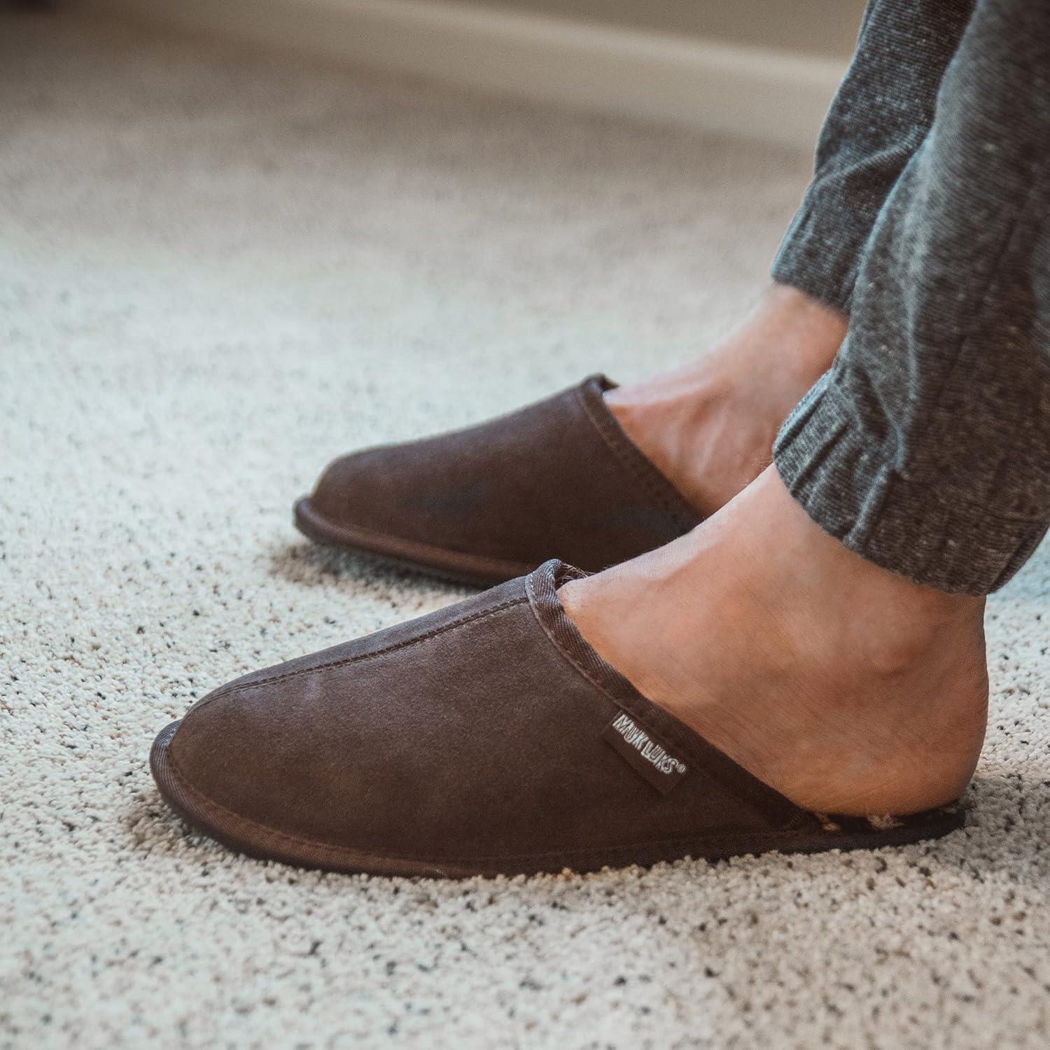 imageMUK LUKS mens Muk Luks Mens Dave Printed Berber Suede ScuffChocolate