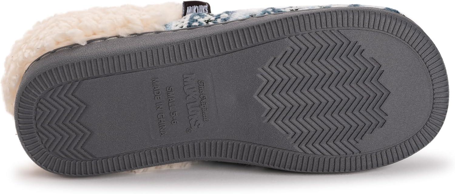 imageMUK LUKS Womens Suzanne Clog SlipperMagical Christmas Teal