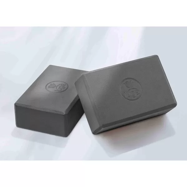IUGA Yoga Blocks 2 Pack With Strap Non Slip High Density 9"x6"x3" Solid &amp; Cork Yoga Block With Yoga Strap to Improve Strength Balance for Yoga Pilates Meditation