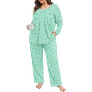 imagePOSESHE Womens Plus Size Pajama Sets Long Sleeve 2 Piece Crew Neck Lounge Sleepwear Ladies Cute Pjs Sets with Pockets 2025Green Heart